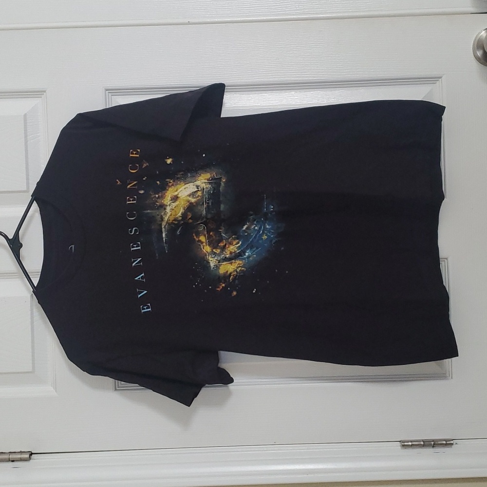 Evanescence Tee